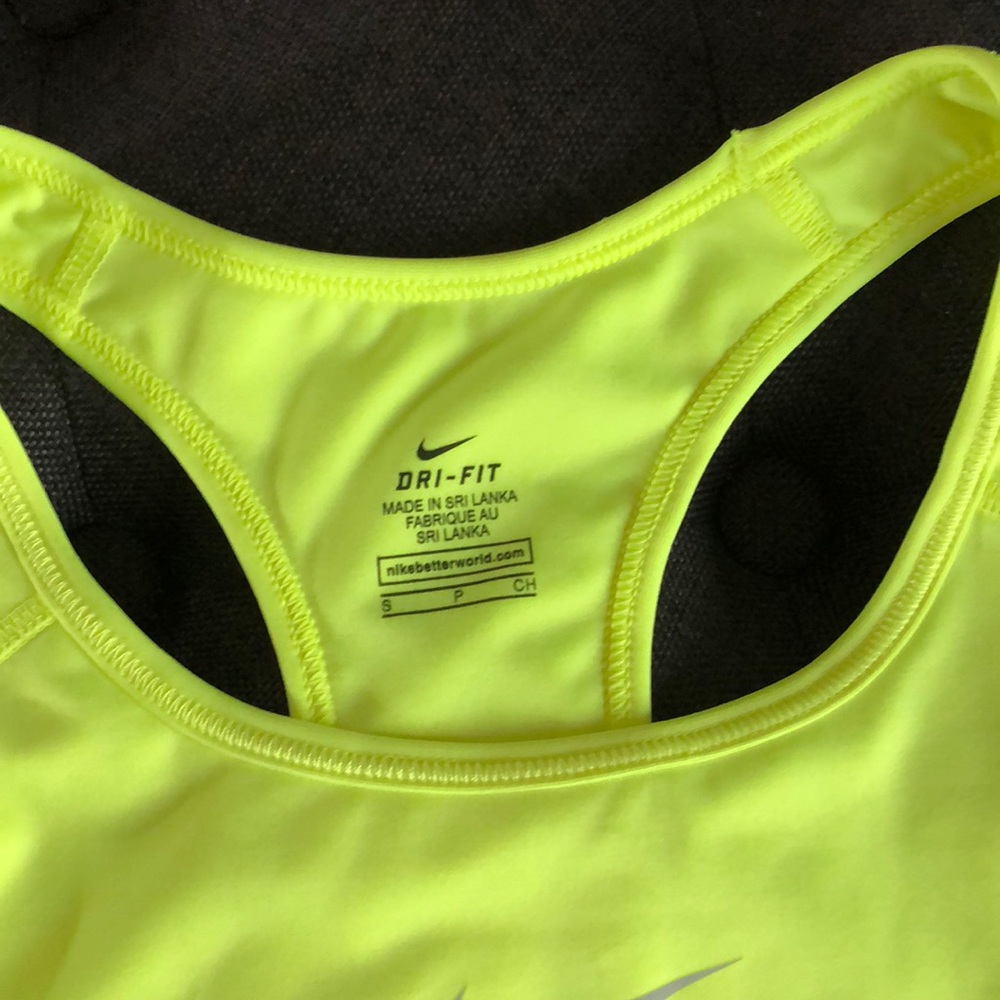 Nike Work Out Set - Picture 4 of 7